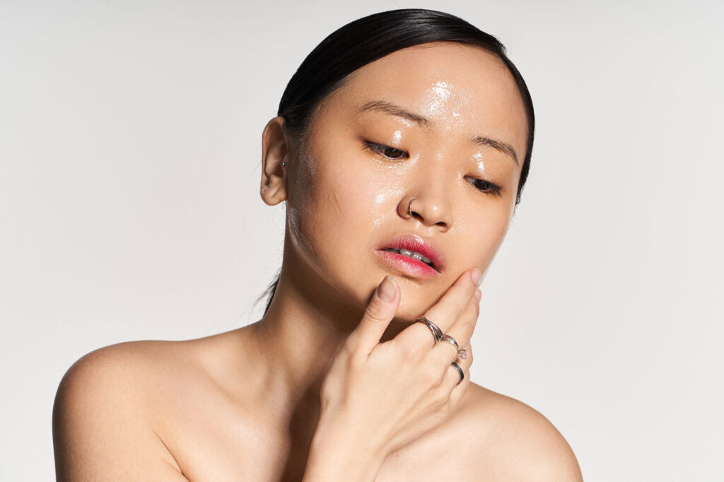 How to Soothe Sensitive Skin with Natural Products