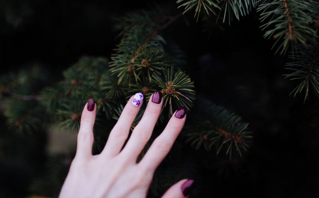 3 Cuticle Care Tips to Prevent Dryness & Peeling